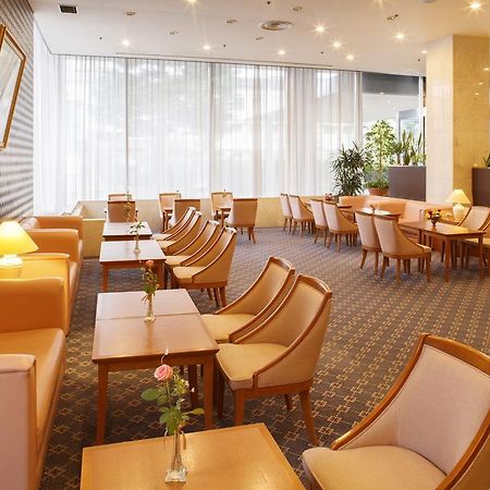 Hotel Crown Palais Shuhoku Odate Exterior photo