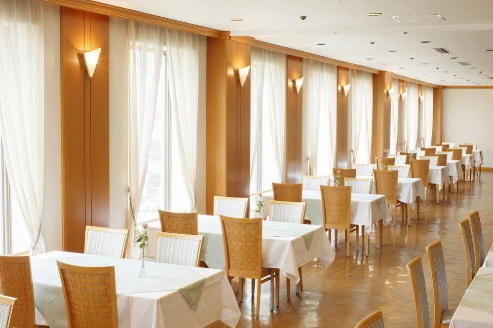 Hotel Crown Palais Shuhoku Odate Exterior photo