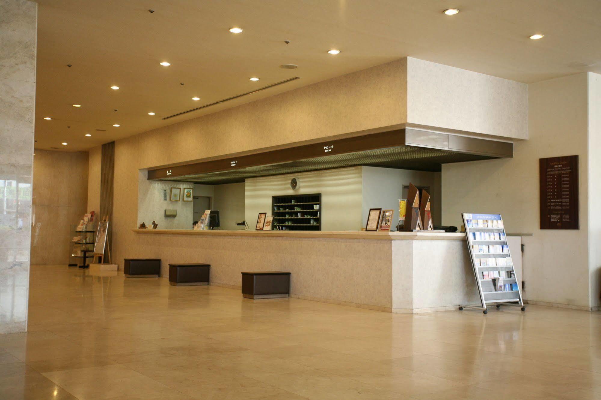 Hotel Crown Palais Shuhoku Odate Exterior photo